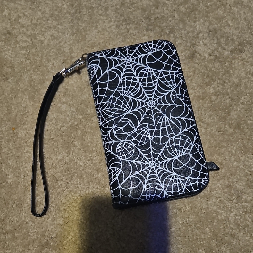 Spider Web Pattern Wallet with Strap - Black and White